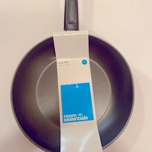 11” nonstick frying pan. Brand new!